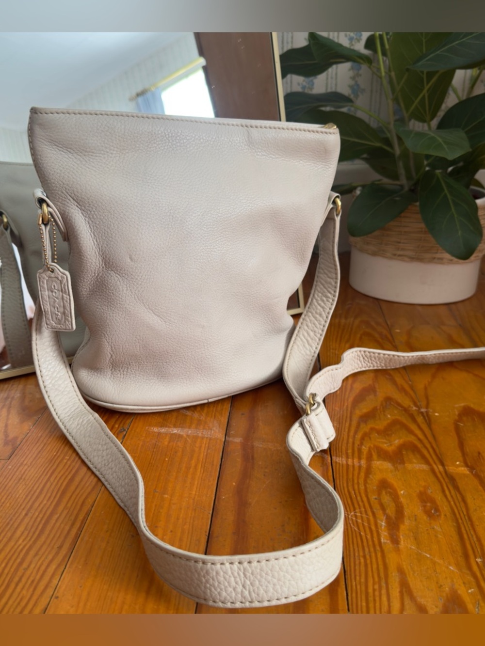 Vintage Coach Leather Bucket Bag